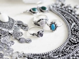 توقعات بارتفاع سعر الفضة  إلى 55 دولارا بحلول 2026