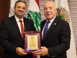 غرفة طرابلس تكرم نادر غزال رائد الذكاء الاصطناعي والأمن السيبراني 