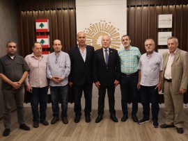 دبوسي عرض ووفد أصحاب المؤسسات  غير السكنية مشكلة عقود الإيجار