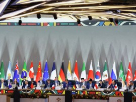 ترحيب بإعلان قمة "العشرين"  التجارة متعددة الأطراف 