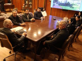  دبوسي بحث ونقيب صيادلة العراق  اهمية تعزيز العلاقات المهنية العربية