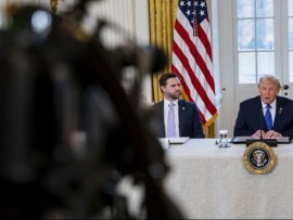 رسوم ترمب الجمركية الجديدة  بقيمة 10% تدخل حيز التنفيذ