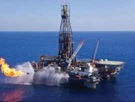 مخزونات الطاقة الاستراتيجية في آسيا  مهددة بعد كارثة إغلاق مضيق هرمز