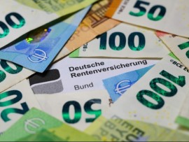  الدولار يواصل مكاسبه في اسيا  واليورو والين تحت الضغط