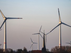 ألمانيا تعتمد على الطاقة المتجددة  لتلبية نصف الطلب على الكهرباء