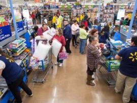   سكان لندن يشكون من ارتفاع أسعار  المواد الغذائية بسبب الحرب الايرانية