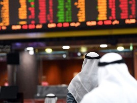 السوق السعودية تسجل أعلى إغلاق  منذ حزيران بدعم الأسهم المتوسطة
