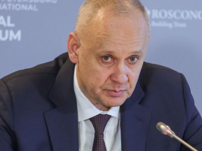 ريشيتنيكوف: رسوم واشنطن بعيدة عن المنافسة الحرة ودول تشعر بأنها خدعت