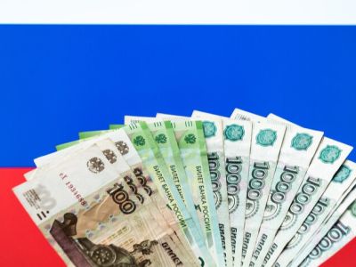خطر العدوى.. كيف قد تمتد أزمة الديون الفرنسية إلى بقية أوروبا؟
