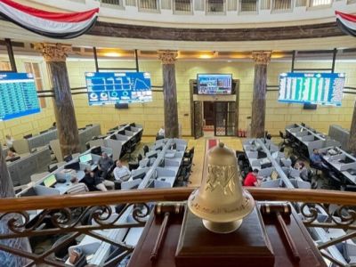 ضربة قوية للبورصة المصرية خبراء يكشفون عما حدث الاحد