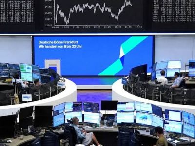 ارتفاع طفيف للأسهم الأوروبية قبيل اجتماع المركزي الأوروبي